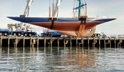 Endeavour-launched-after-refit-2-665x997.jpg