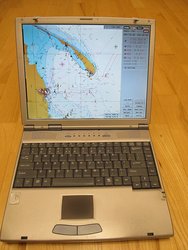 Laptop z C-Mapą.JPG